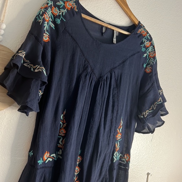 Dress with slip - Picture 2 of 6